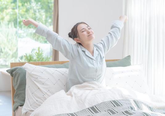 朝までぐっすり！質の良い睡眠をとるための工夫と耳つぼを解説
